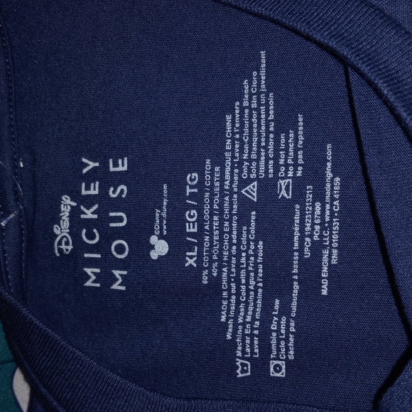 Mickey mouse tshirt - Picture 2 of 3